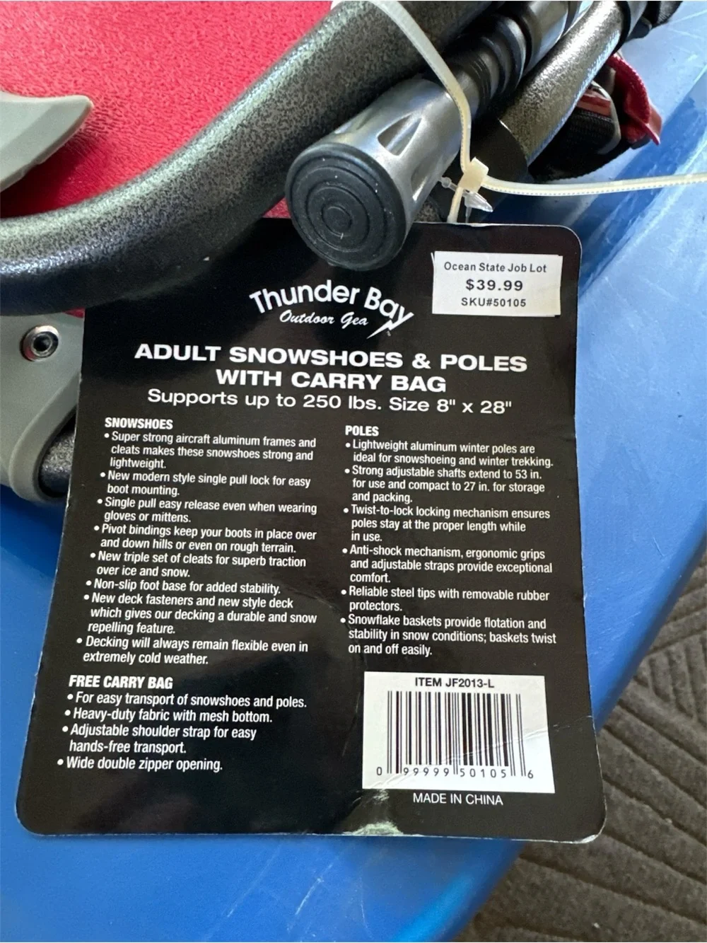 NWT Unisex Thunder Bay Red & Black Snowshoes complete with bag and poles.